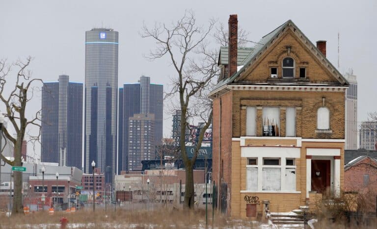 Один из вымирающих городов США — Детройт / © Getty images