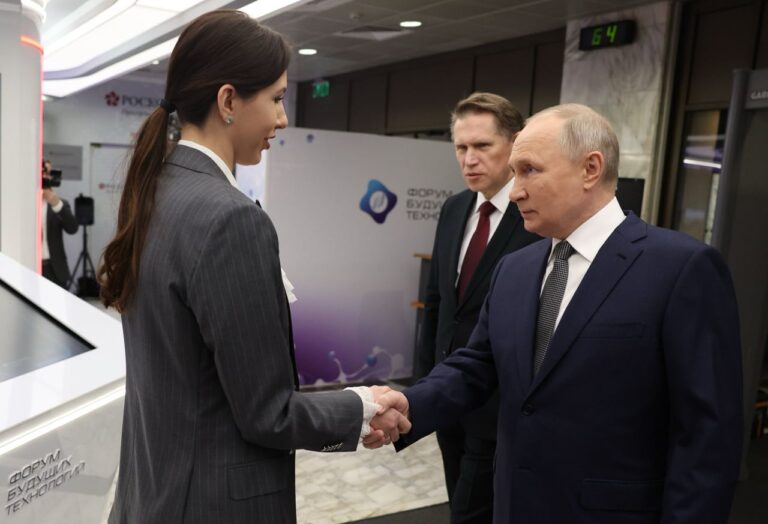 Президенту России Владимиру Путину представили передовые проекты в здравоохранении / © Фонд Росконгресс