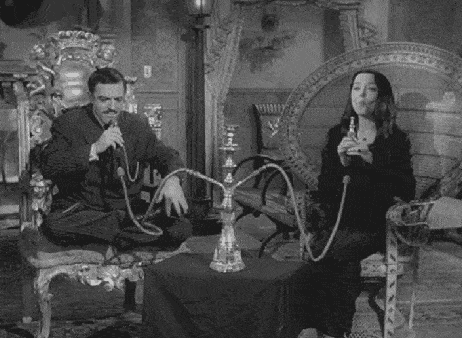 Кадр из сериала «Семейка Аддамс», 1964 год / © Pinterest