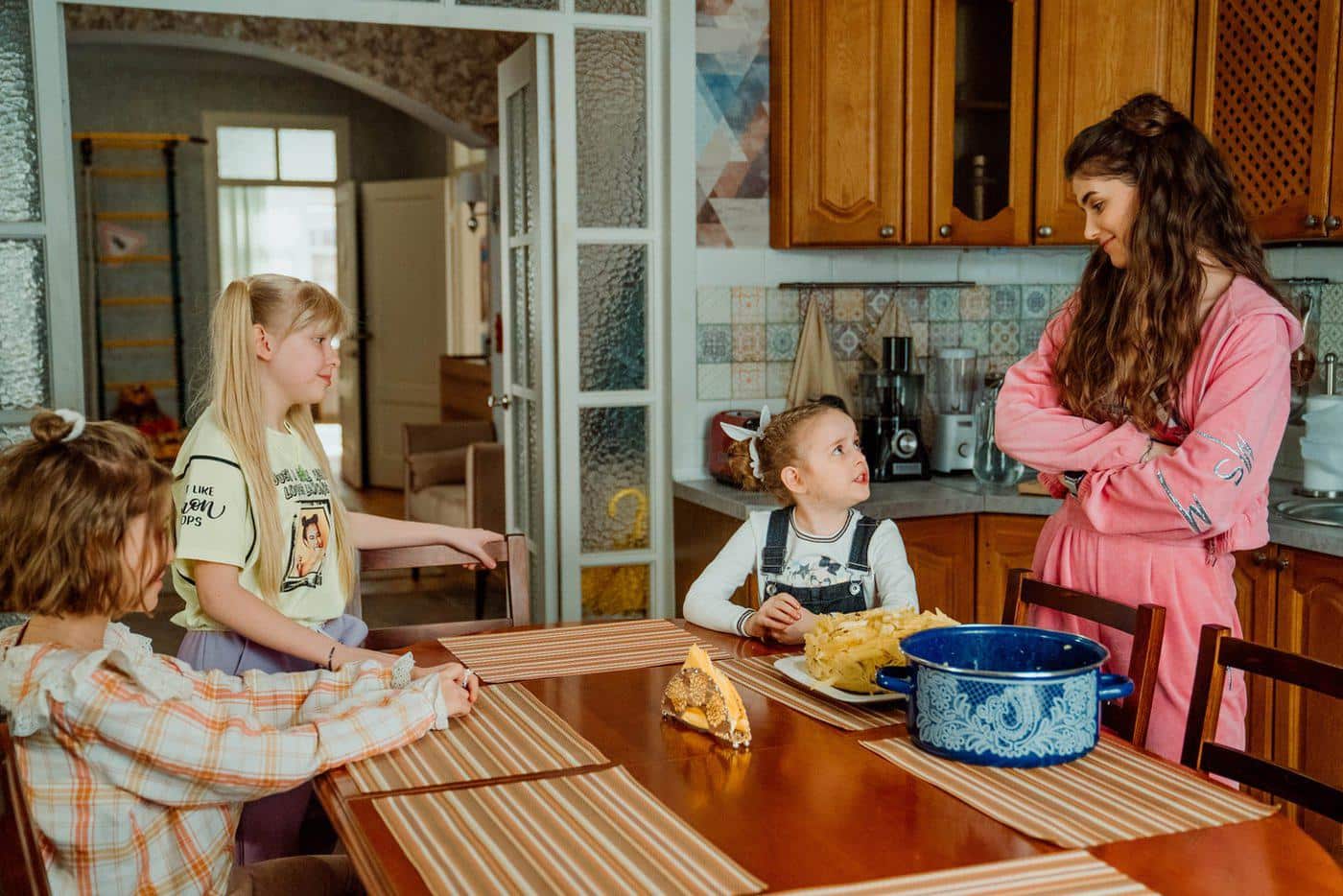 Кадр из сериала «Папины дочки. Новые» / © СТС