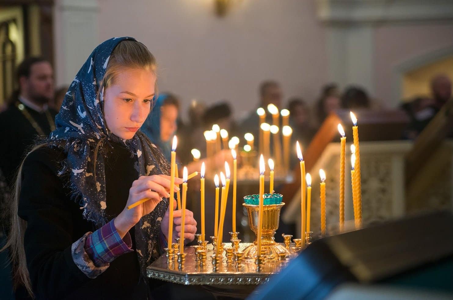 В сознании людей добрые дела ассоциируются с религиозностью / © Unsplash