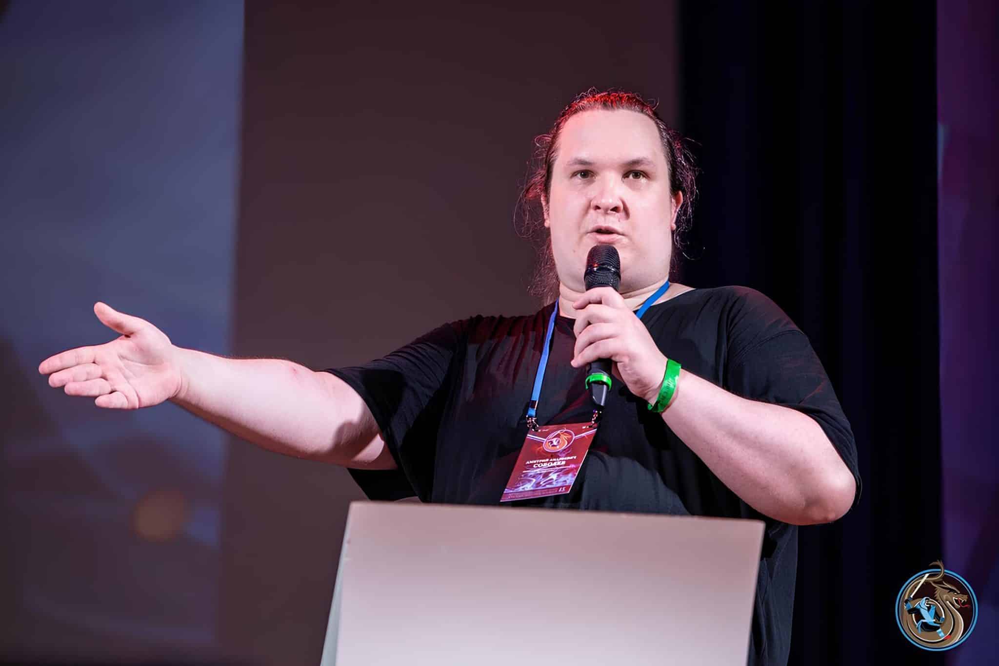 Популяризатор палеонтологии и автор youtube-канала «Упоротый палеонтолог» Дмитрий Соболев / © Антропогенез.ру