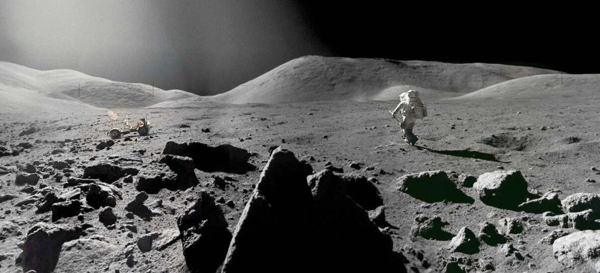 Астронавт Харрисон Шмитт во время миссии «Аполлон-17» / © NASA