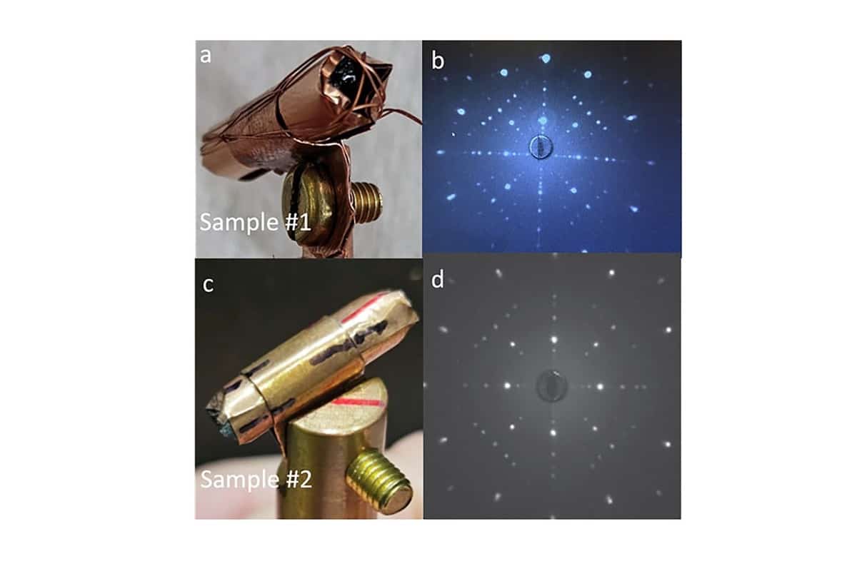 Подготовленные к эксперименту образцы Ce₂Zr₂O₇ на медном держателе и рентгеновская лауэграмма в направлении [0, 0, 1] кристалла / © Nature Physics (2025). DOI: 10.1038/s41567-025-02922-9