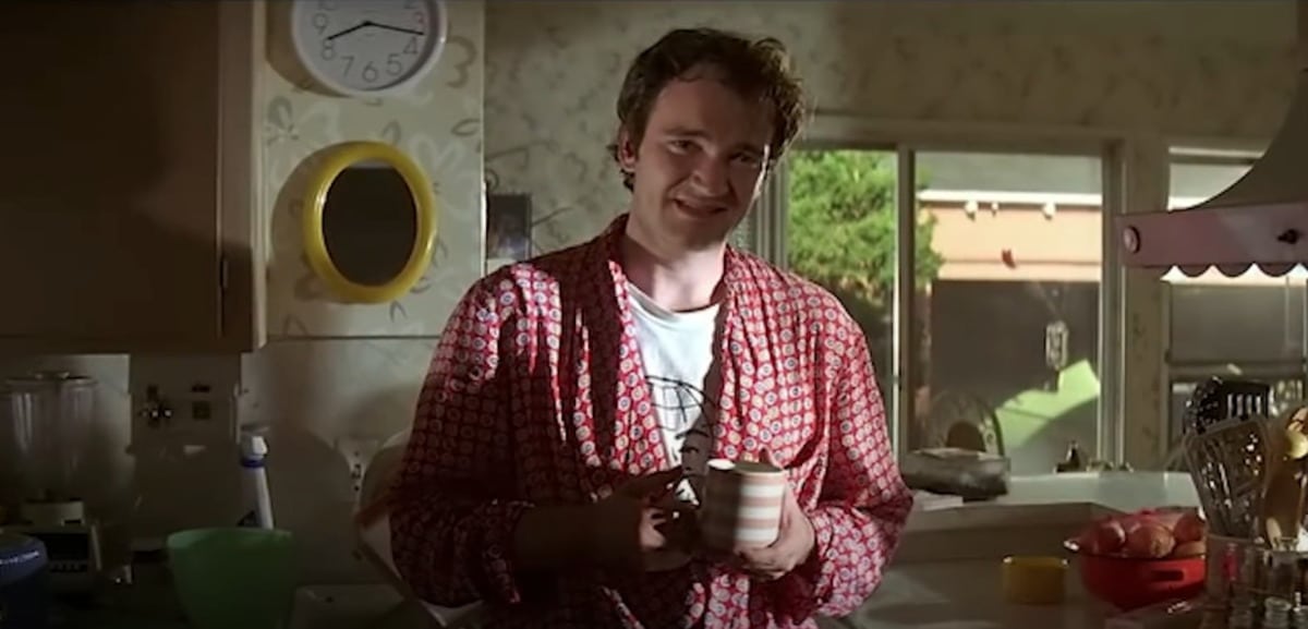 Исследование показало: наилучшее воздействие на настроение оказывала чашка кофе, выпитая в одиночестве. По всей видимости, это связано с тем, что в таких ситуациях люди могут лучше сосредоточится на своих ощущениях. Кадр из фильма «Криминальное чтиво» / © YouTube