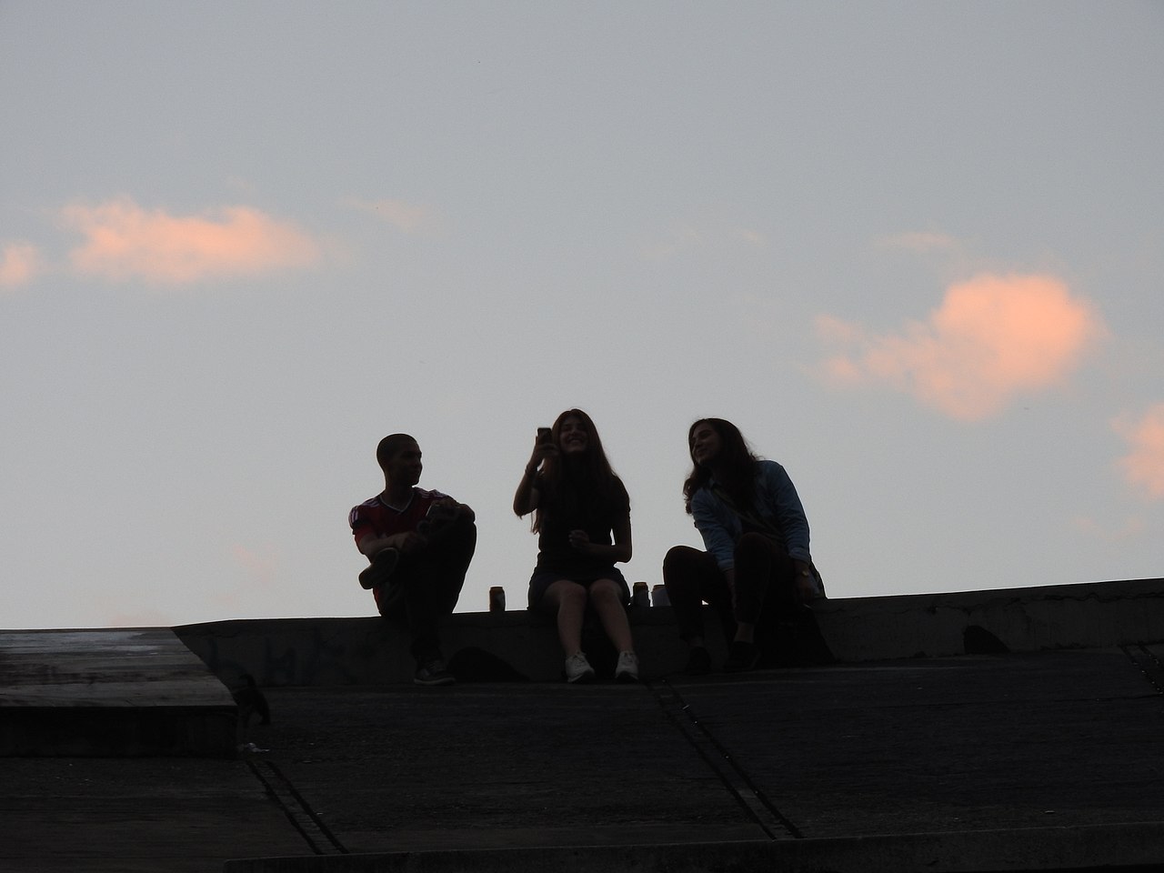 Подростки на крыше музея Тертулия, Колумбия / © Wikimedia