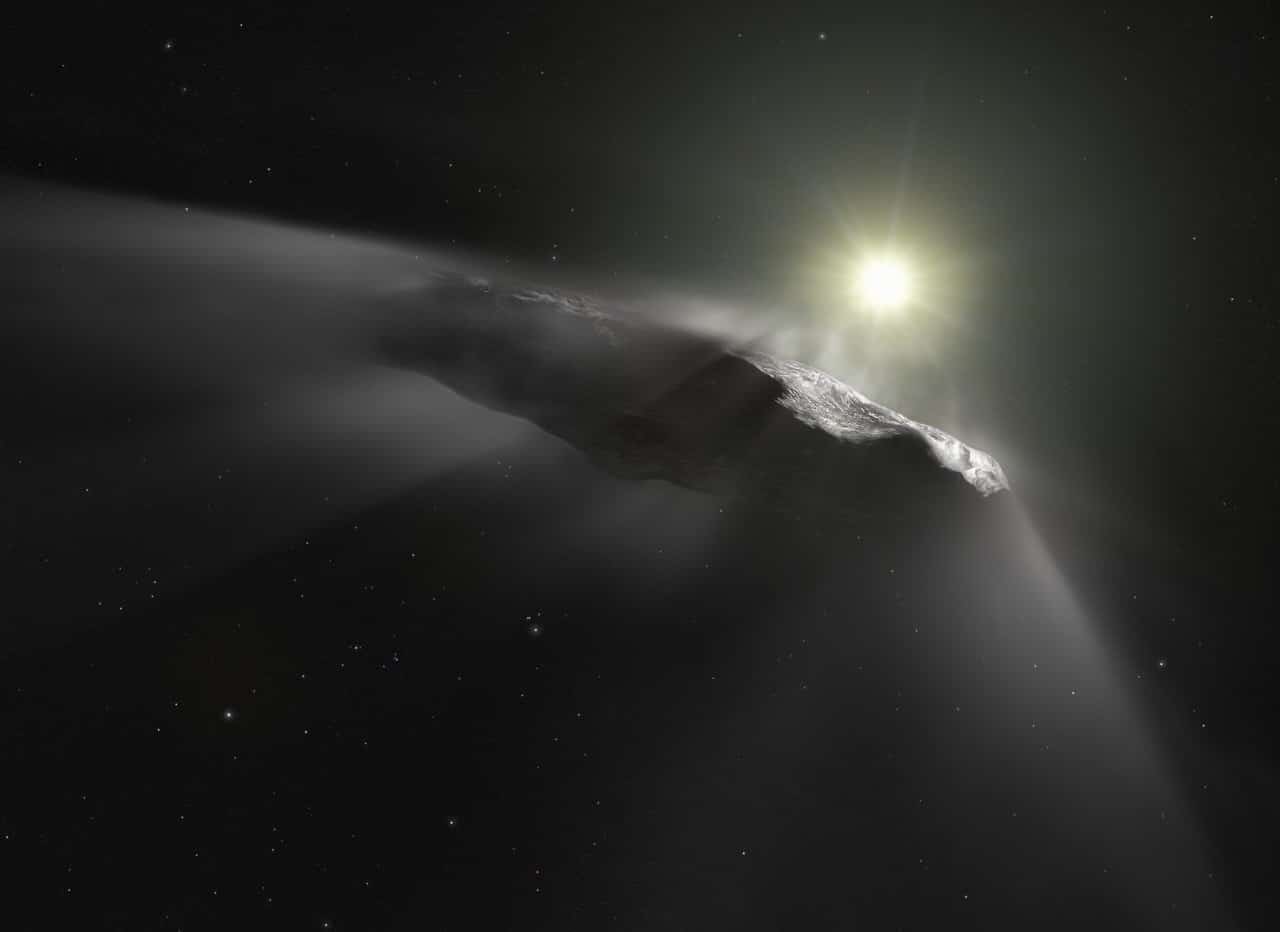 Первый межзвездный объект Оумуамуа в представлении художника. / © ESA/Hubble, NASA, ESO, M. Kornmesser