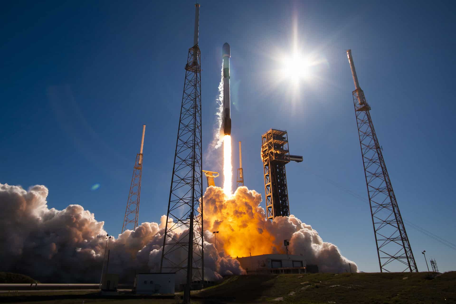Запуск ракеты Falcon 9 / © SpaceX
