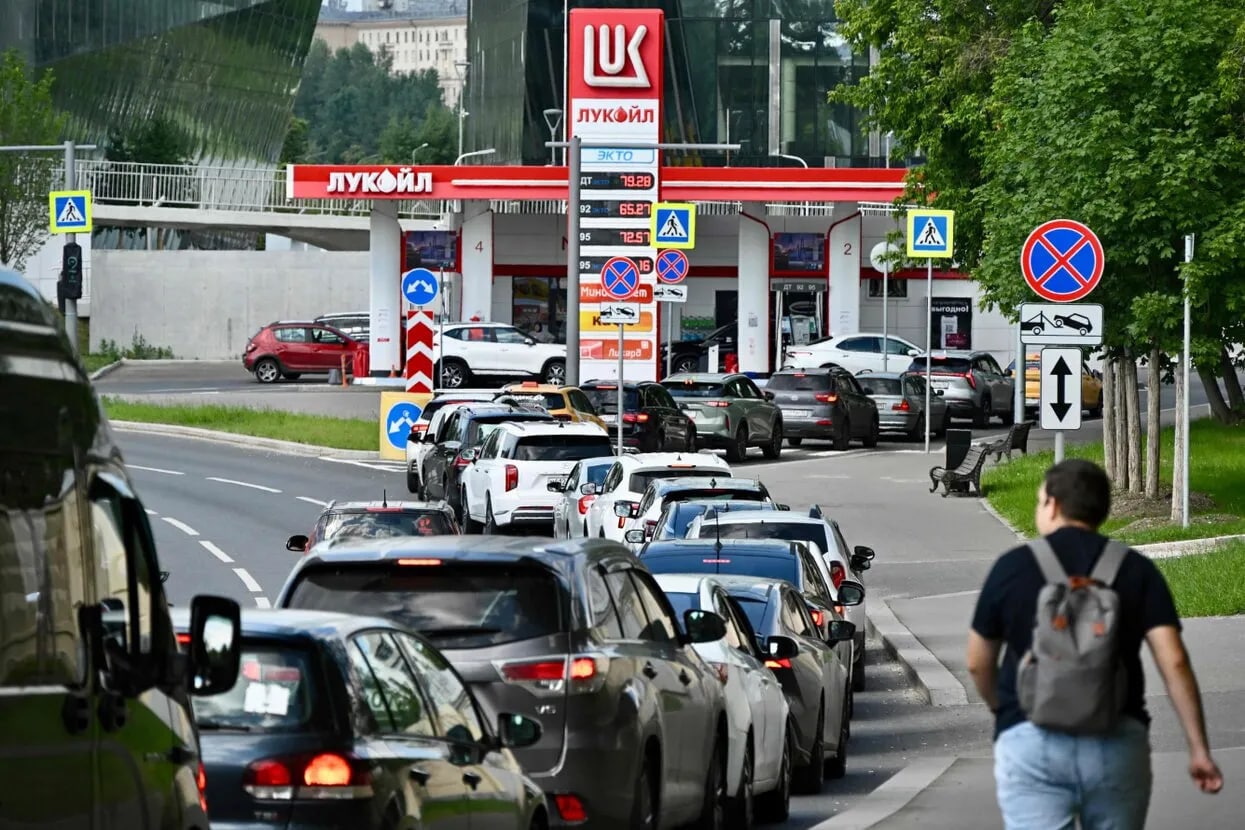 Очередь на АЗС / © kedr.media